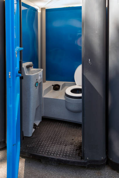 Best Affordable portable toilet rental  in Wellington, OH